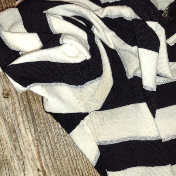 White House Black Market White, Black and Silver Striped Top, Size XS - Picture 4 of 8